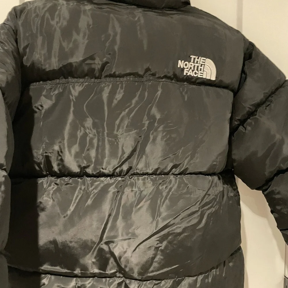 THE NORTH FACE PUFFER JACKET BRAND NEW SZ LARGE